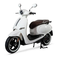 Scuter Electric N-Moto LX06 Alb – Motor BOSCH 2300W, Viteză 25 km/h, Fără Permis, Dimensiuni 1865x700×1113mm, Greutate 90Kg, Autonomie 60 km, Baterie Lithium 60V, COC & EEC + Carte Rar (CIV) + Cadou Tricou N-Moto